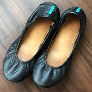 Black tieks size 7